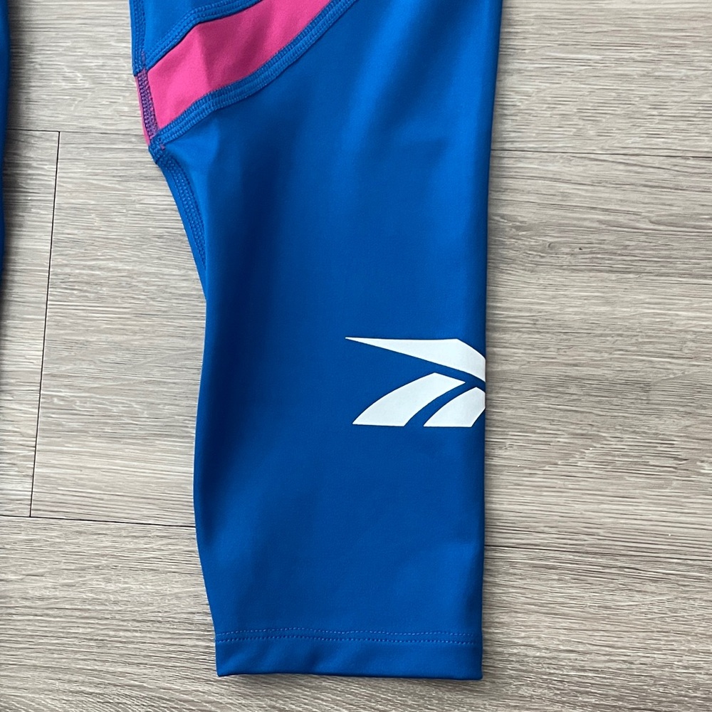 Reebok Set - Picture 4 of 6